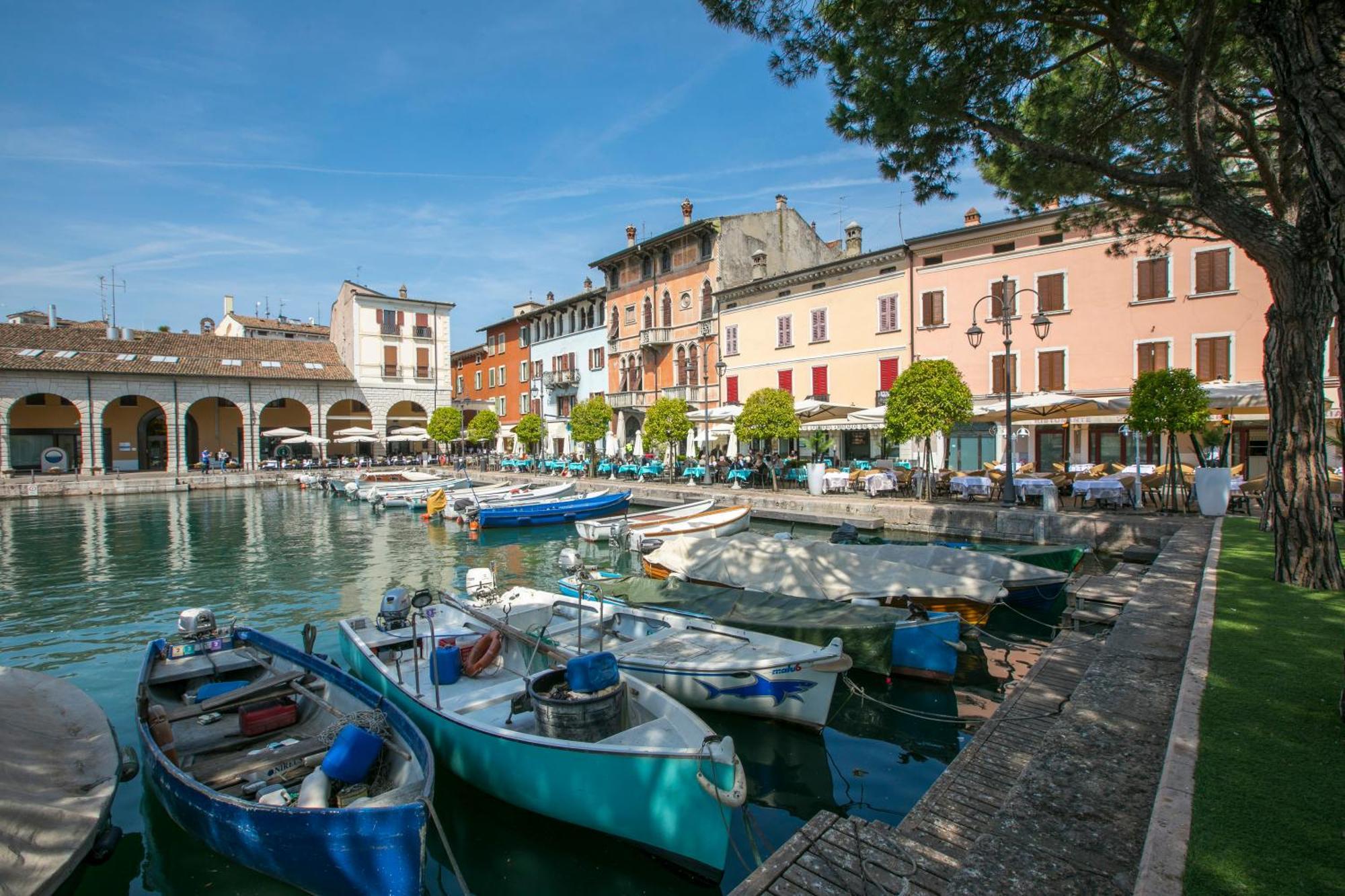Villa Mimosa - Appartamento 2 - Happy Rentals Desenzano del Garda Exterior foto